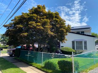 71 Silver Lake Ave, Edison, NJ 08817