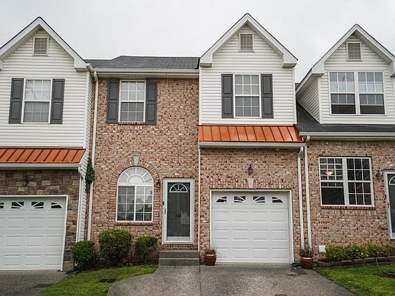 4th image of 716 Spence Enclave Ln