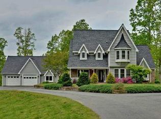 359 Peachtree Hills Rd, Murphy, NC 28906