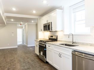 36 Monmouth St #3, Boston, MA 02128