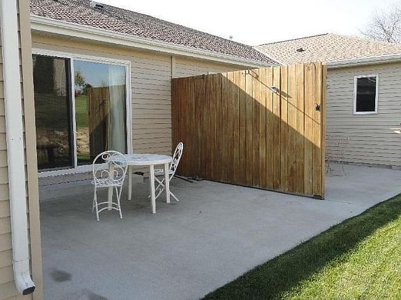 5th image of 1458 Bluebell Dr