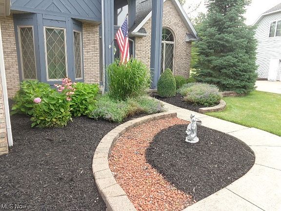 4th image of 10541 Tudor Cir