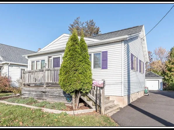 108 Abby Ave, Menasha, WI 54952