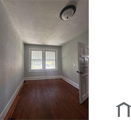 2nd image of 414 N Wayne Ave #1