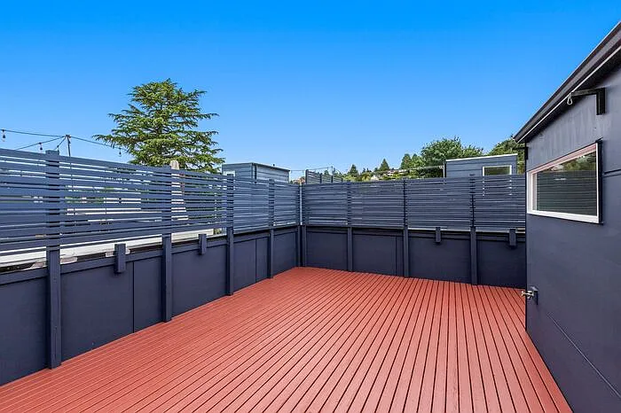 7325 Bainbridge Pl SW — Photo 36