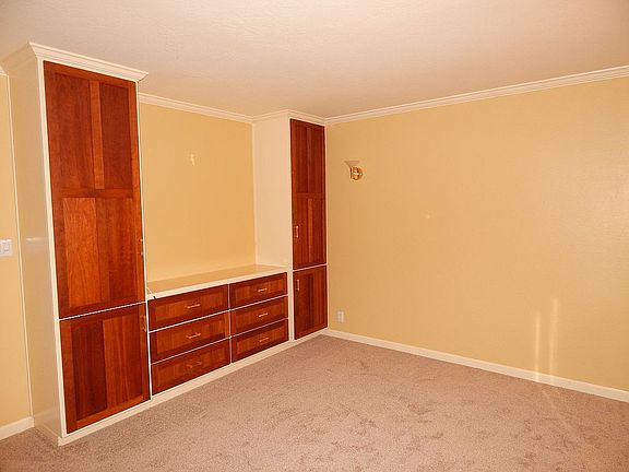 5th image of 3962 Solomon Ave