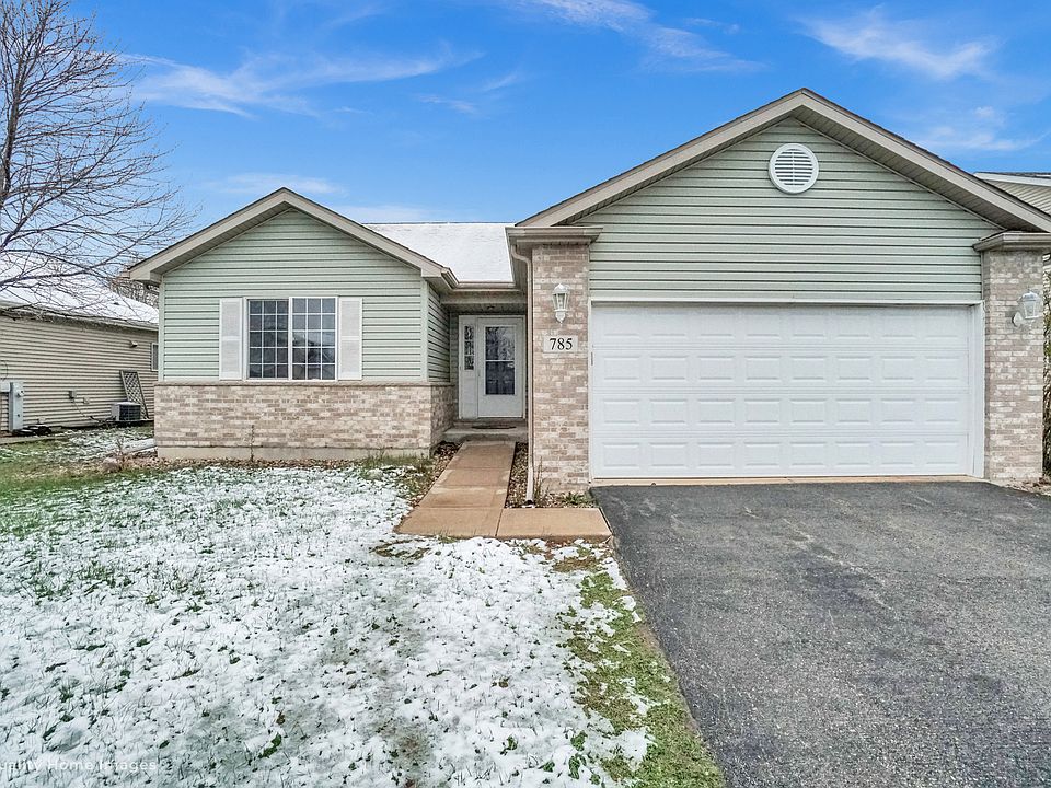 1st image of 785 Blackhawk Dr