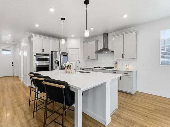 3rd image of 6222 W Breccia Vista Way