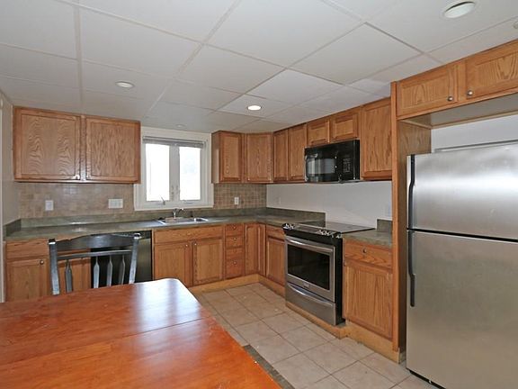 Eat In Kitchen