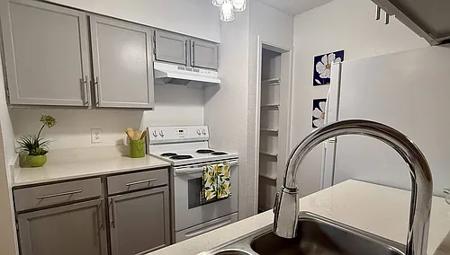 Mueller Flats Apartments Photo 1