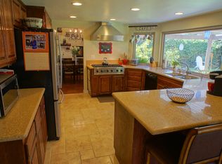 2159 Klamath Dr, Camarillo, CA 93010