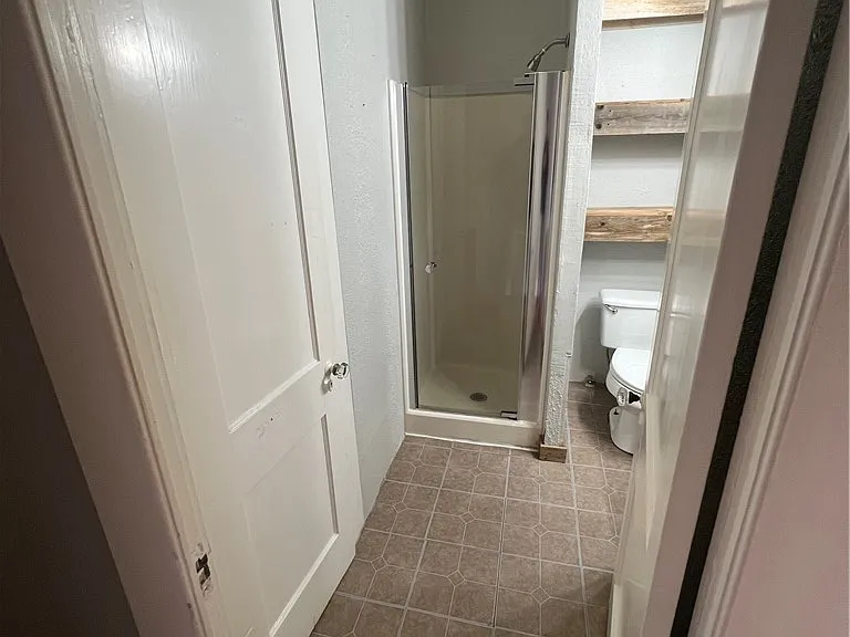 409 Homestead St — Photo 6