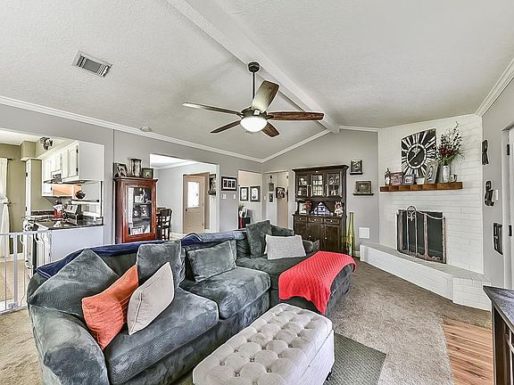 Fireplace for those cold winder nights that are just around the corner.