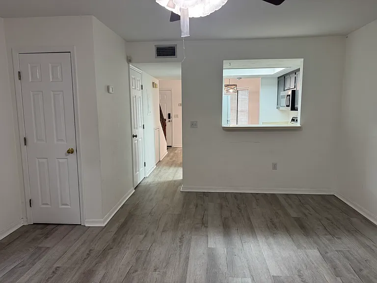 4642 SW 45th Ln — Photo 7