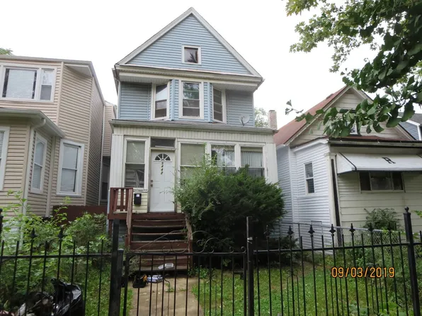 5442 W Race Ave, Chicago, IL 60644