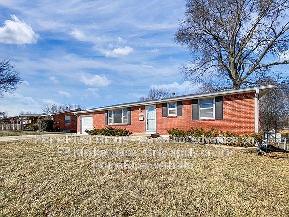4th image of 1204 NE 68th Ter