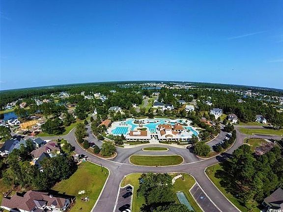 4th image of 374 Starlit Way