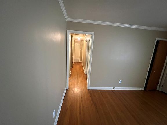 5th image of 101 Hiawatha Dr
