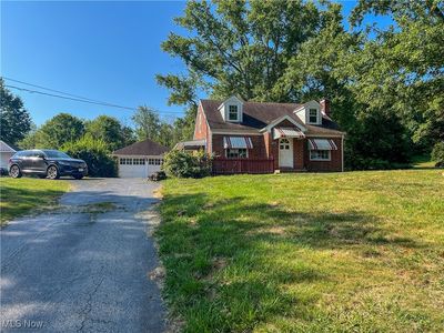 1075 Bacon Ave, East Palestine, OH, 44413