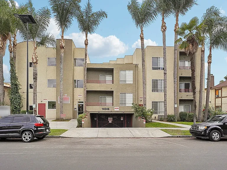 Sylvan Apartments — Photo 3