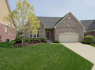 13523 Ashbury Dr, Carmel, IN 46032