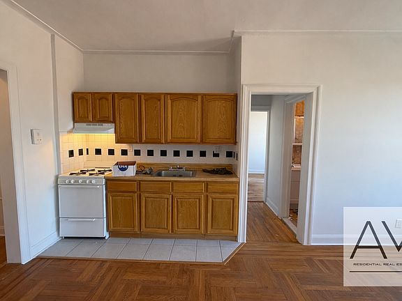 5th image of 226 97th St #1