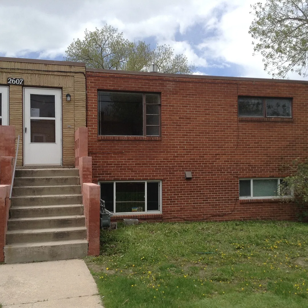 2607 Poplar Court — Photo 2