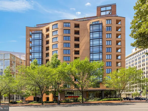 1010 Massachusetts Ave NW Unit 706, Washington, DC 20001