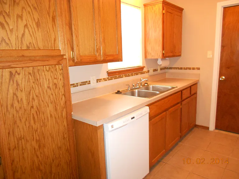 1308 SW Texas Ave — Photo 6