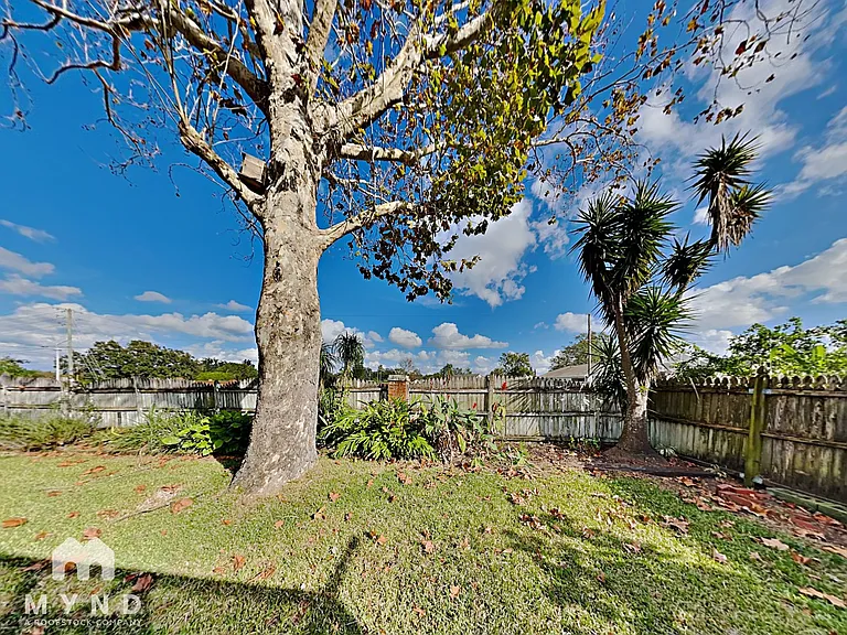 1778 Chatham Cir — Photo 22
