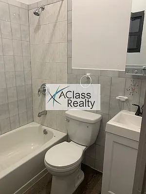 Rented by A Class Realty Corp | media 9