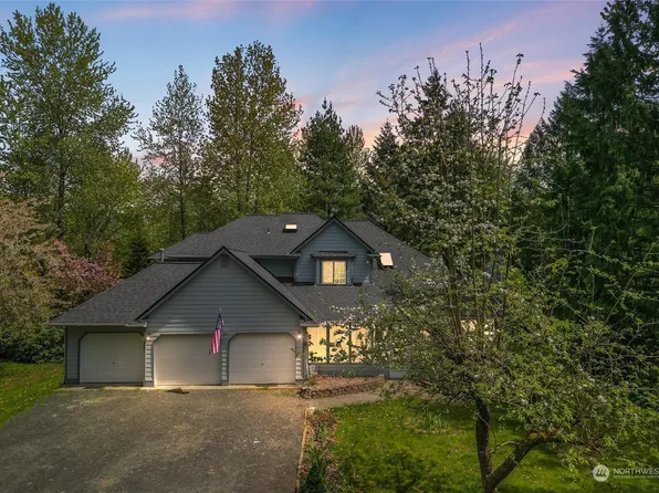 5182 Glory Lane NW, Seabeck, WA 98380