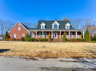 41 Windwood Dr, Fayetteville, TN 37334