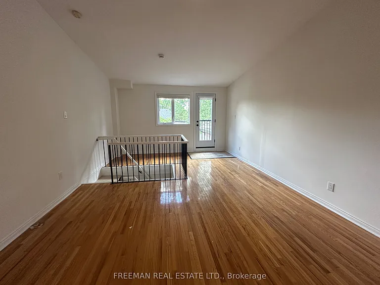 37 Grant St — Photo 18