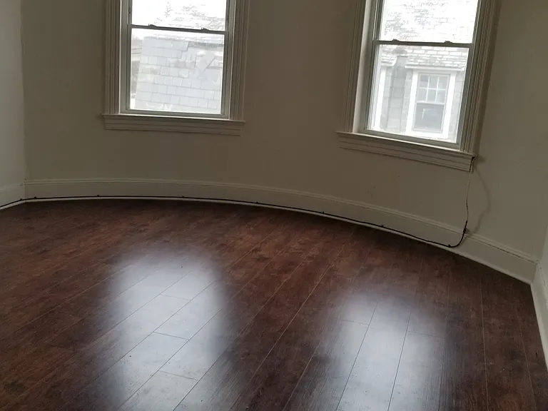 3711 Liberty Heights Ave #2E — Photo 4
