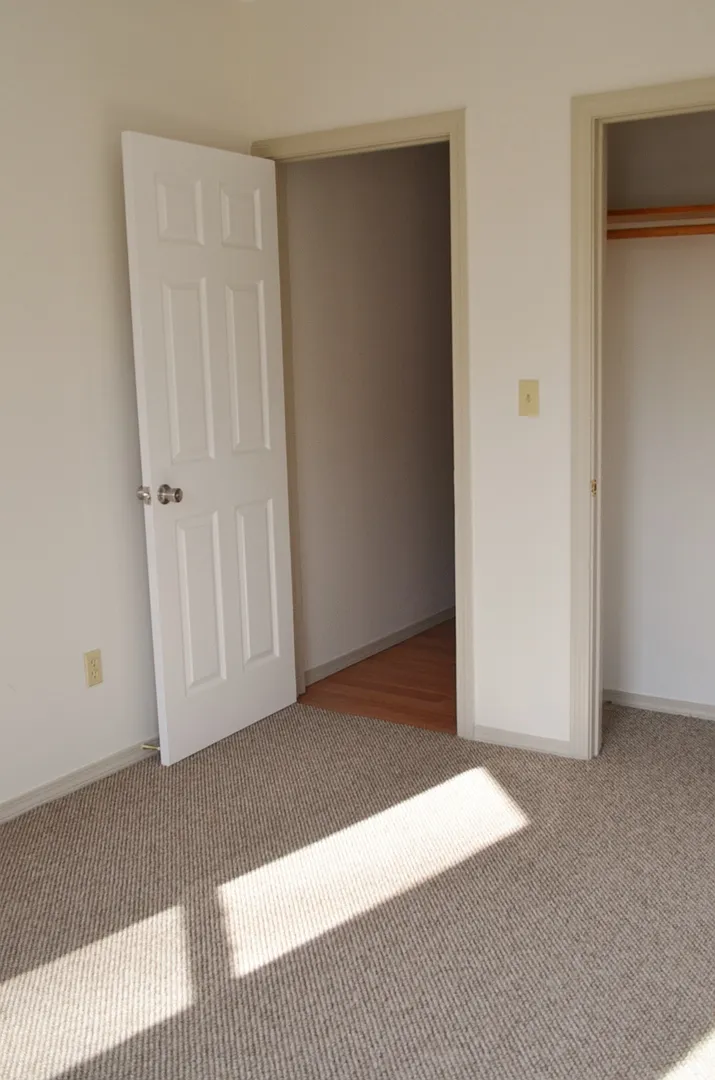 50 Elliott St / Jess Properties, LLC — Photo 2
