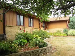 4354 Weber Rd, Saline, MI 48176