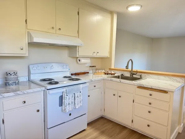 Corcoran Garden Apartments