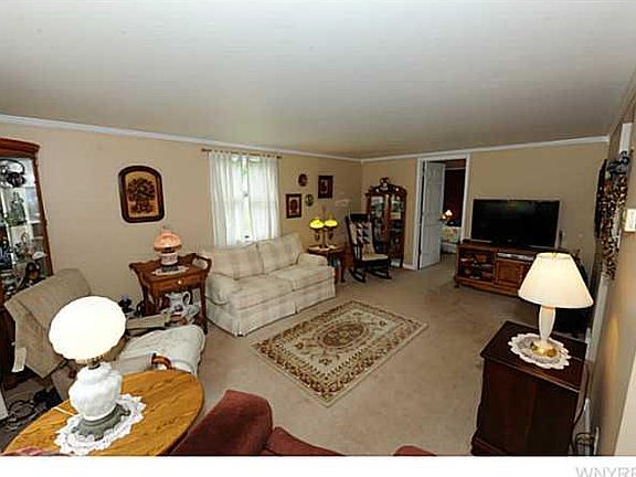 5th image of 5078 College St