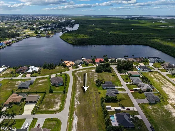 2708 NW 45th Ave, Cape Coral, FL 33993