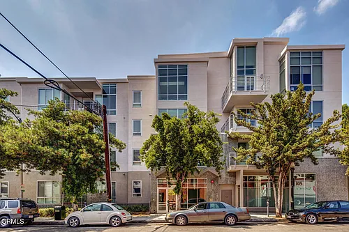 111 S De Lacey Ave #204 Photo 1