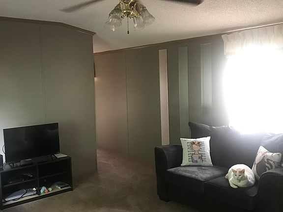 2nd image of 21 Northwood Dr