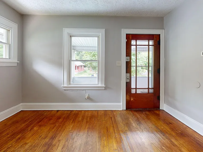 687 Merton Ave — Photo 2