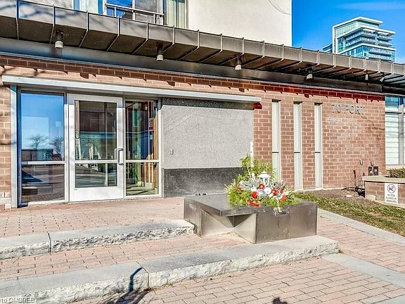 5th image of 70 Port St E #208