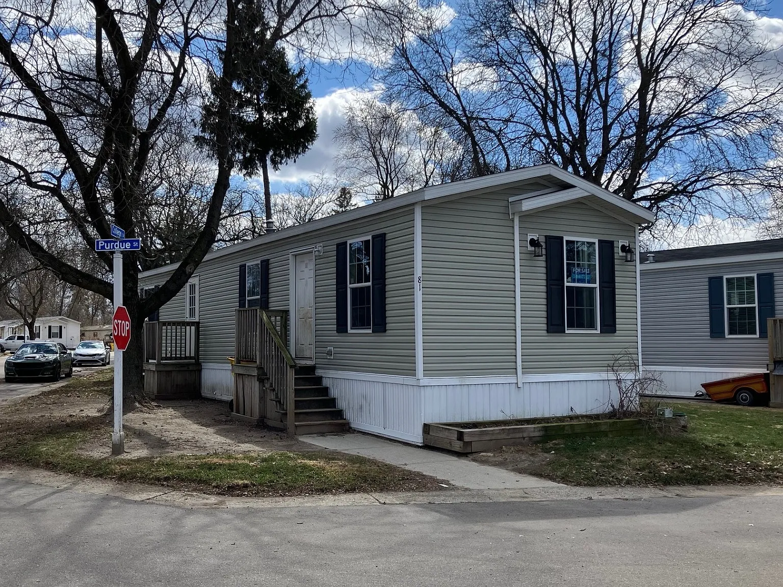 81 Purdue St #81 photo 1