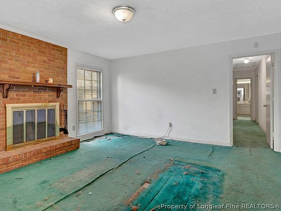 5th image of 3545 Rosewood Dr