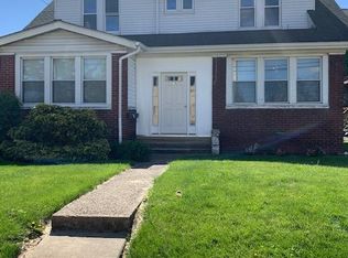 615 Dewey Ave APT 3, Bridgeville, PA 15017