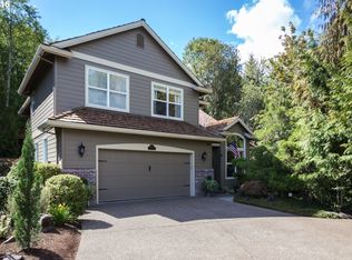10885 SW Falcon Ct, Beaverton, OR 97007