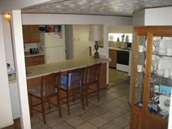 2nd image of 1530 Shelley Ave