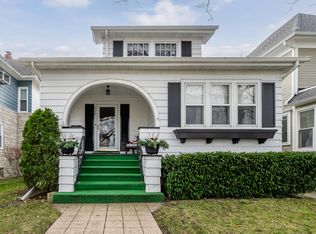910 Michigan Ave, Saint Joseph, MI 49085